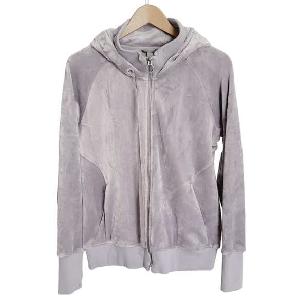 Athleta Triumph Hoodie In Double Cozy Karma in Norwegian Grey - Picture 6 of 16